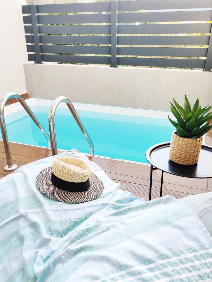 Aelia Seaside Luxury Suites Nea Karvali Eksteriør bilde