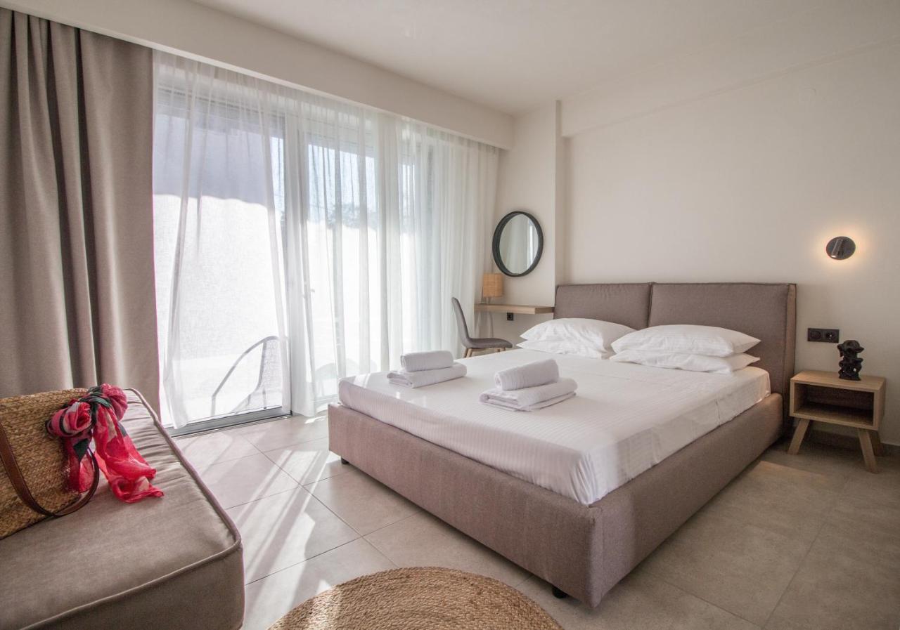 Aelia Seaside Luxury Suites Nea Karvali Eksteriør bilde