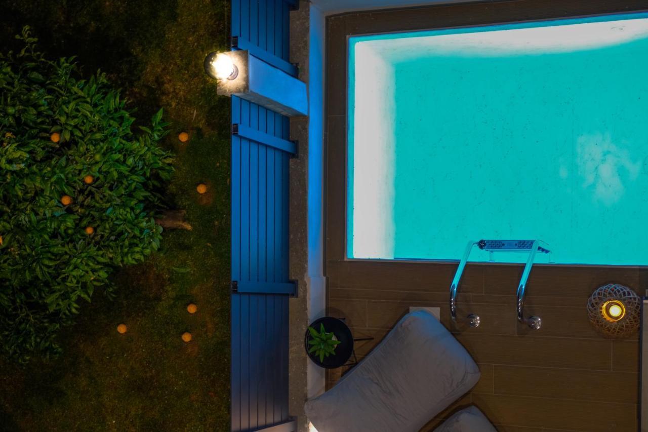 Aelia Seaside Luxury Suites Nea Karvali Eksteriør bilde